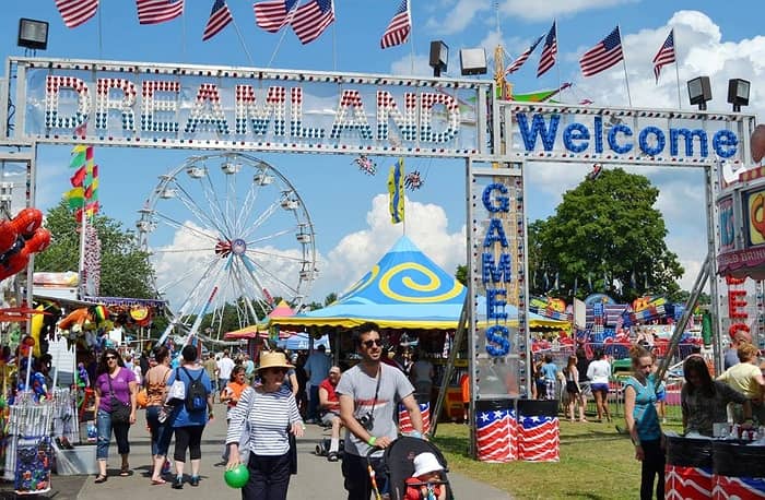 hicksville carnival broadway