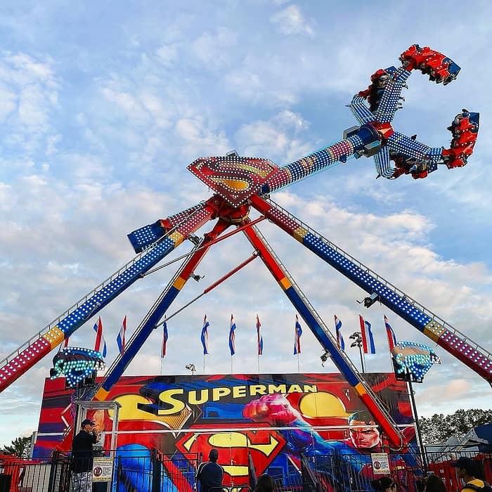 hicksville carnival rides