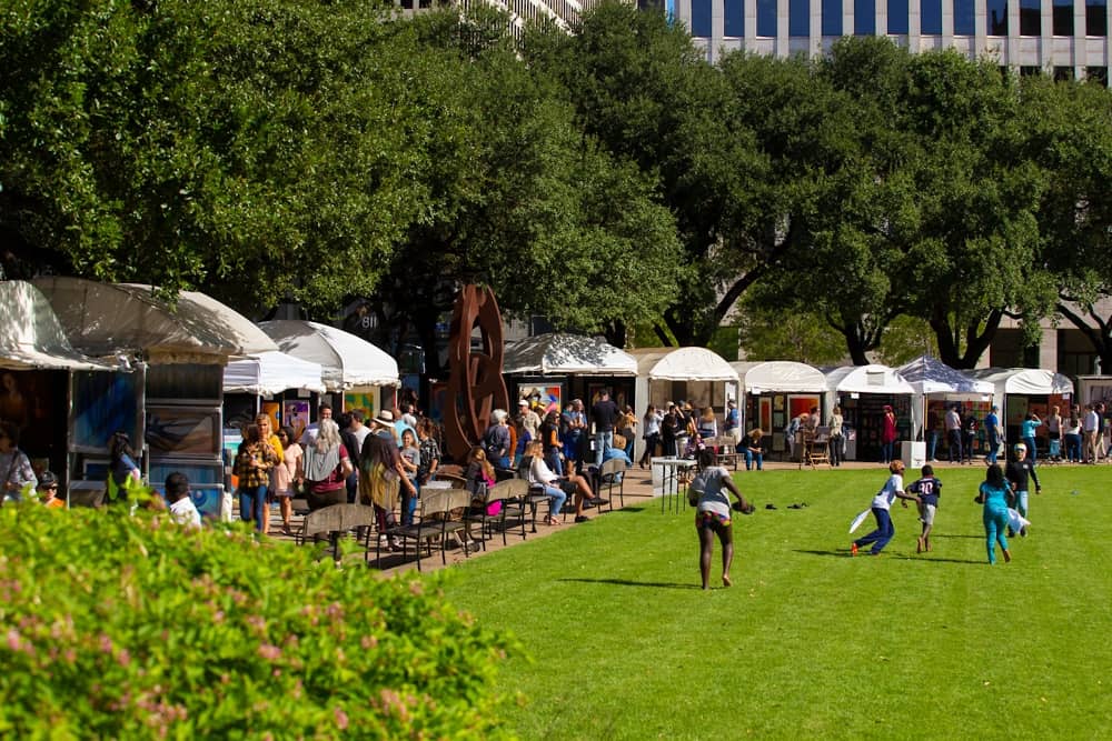 bayou city art festival stalls