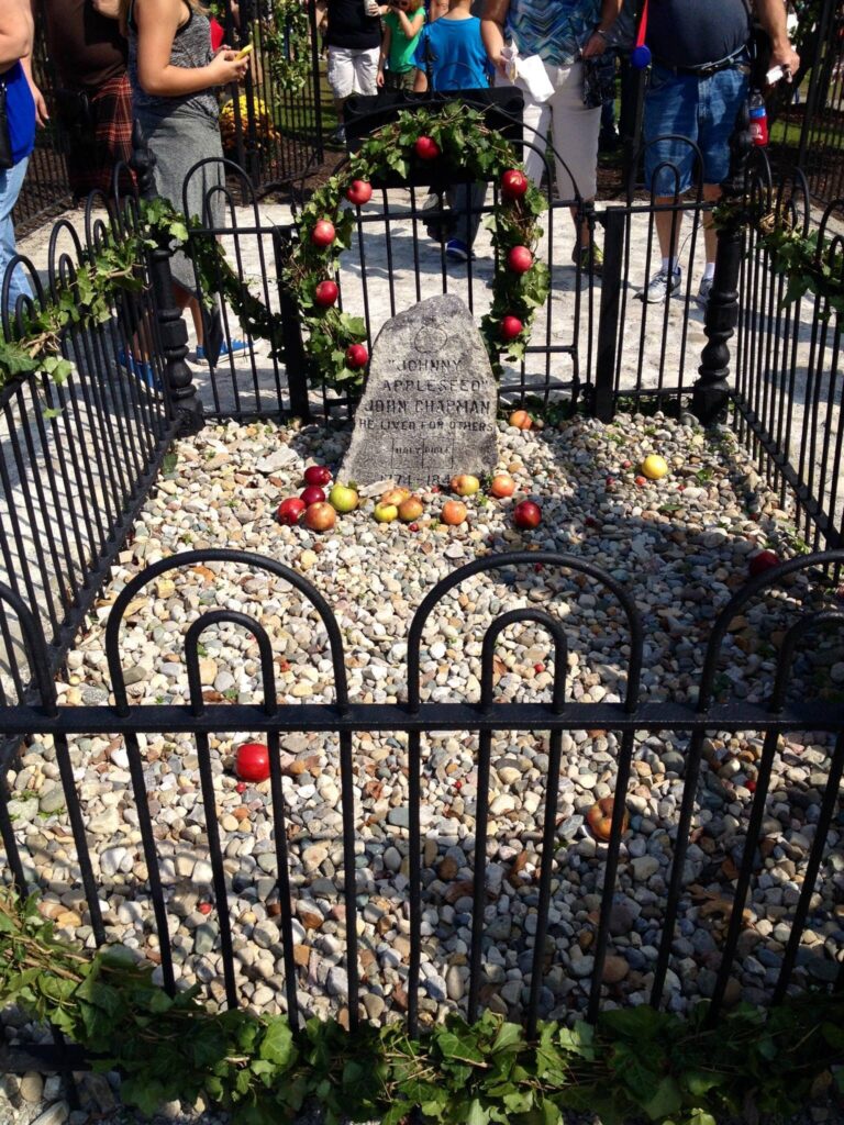 johnny appleseed grave
